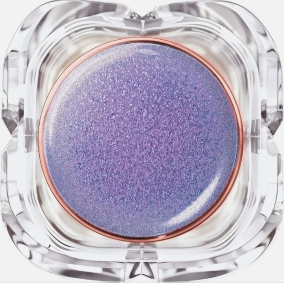 2Pcs L'Oreal Colour Riche Plump & Shine Sheer Lipstick #109 BLUE MINT PLUMP - Picture 3 of 4